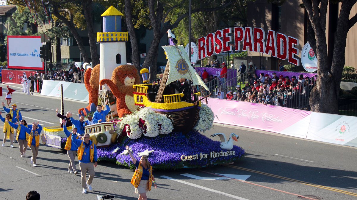 LionsFloat's tweet image. The 2022 Lions Clubs International float in the Rose Parade. #lionclub #lionsfloat #roseparade
