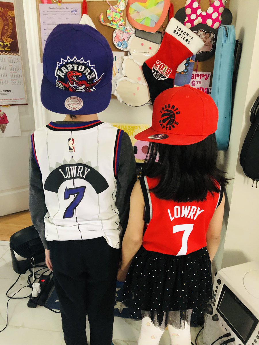 mjv0217's tweet photo. Kyle Lowry Day! @Klow7
#KYLELOWRYDAY #kyleovereverything #GROAT #oncearaptorsalwaysaraptors #WeTheNorth https://t.co/hHYGlW38Mb