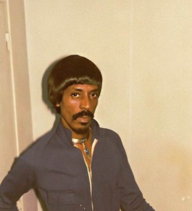 MiahIsTooMuch's tweet photo. Thought that was Ike Turner on the drums for a sec💀
 #GRAMMYs https://t.co/yJurBA0inT