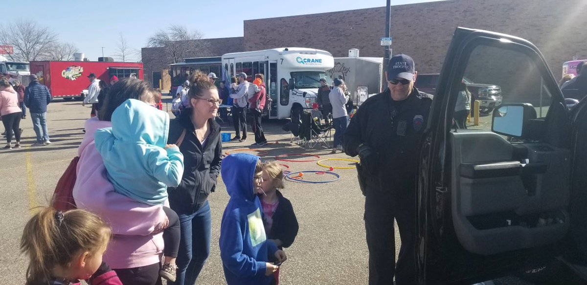 NSP_TroopC's tweet photo. Touch a Truck Event at Conestoga Mall Grand Island with Sgt. Watson and Trp. Knuth. #kramerstowing #hallcountyso #gipd https://t.co/4RWV71DBdV