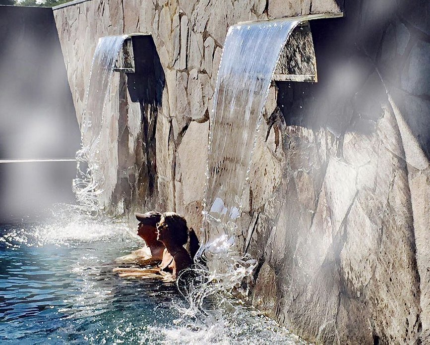 4️⃣ 𝘁𝗼𝘂𝗿𝘀 𝗾𝘂𝗲 𝘁𝗲 𝗿𝗲𝗰𝗼𝗺𝗲𝗻𝗱𝗮𝗺𝗼𝘀 para la #SemanaSanta:  Subir a Cristo Rey ✝️👑 Visitar el Santuario de Atotonilco ⛪️🎨 Conocer algún pueblo mágico 🚗✨ Relajarte en las aguas termales del Estado de #Guanajuato 🌊 🧖🏻‍♀️