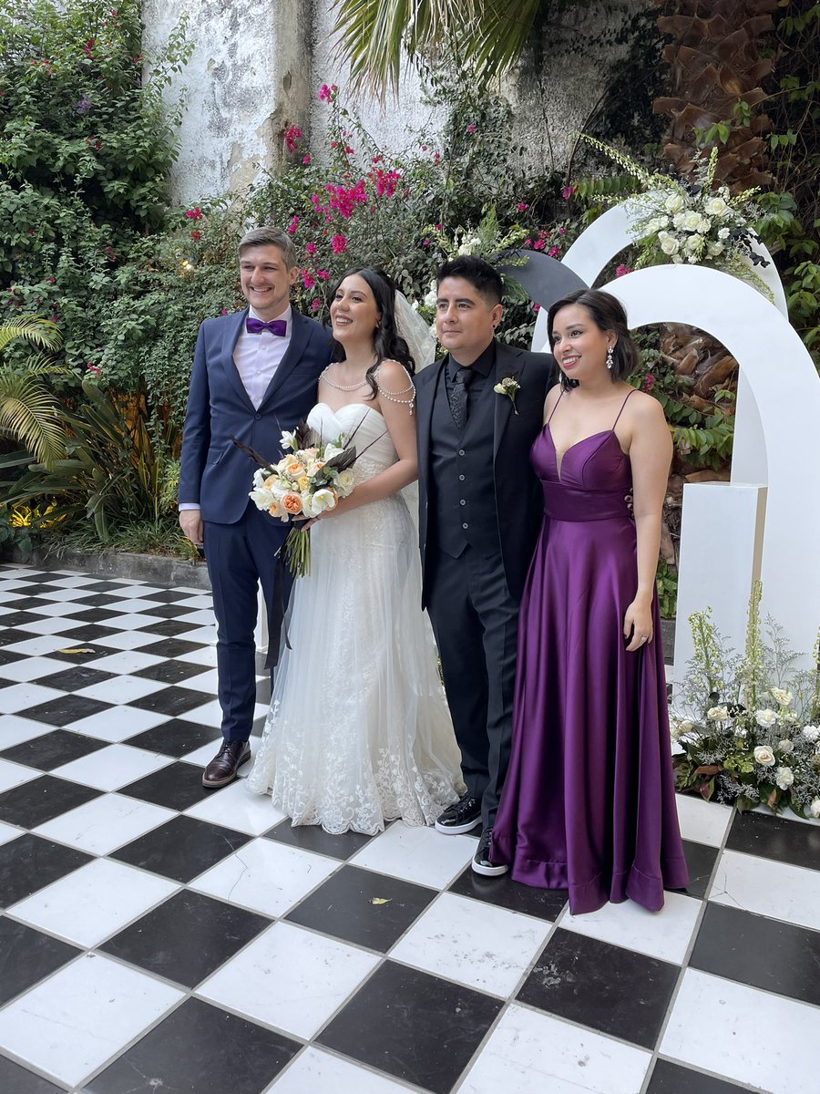 GeekKingCloud's tweet photo. Some people you're just destined to know.

We have SO many connections to these two you wouldn't believe it 😅

And now they're all married and stuff! 🖖 #PuGlen https://t.co/TP2OlkhGeQ