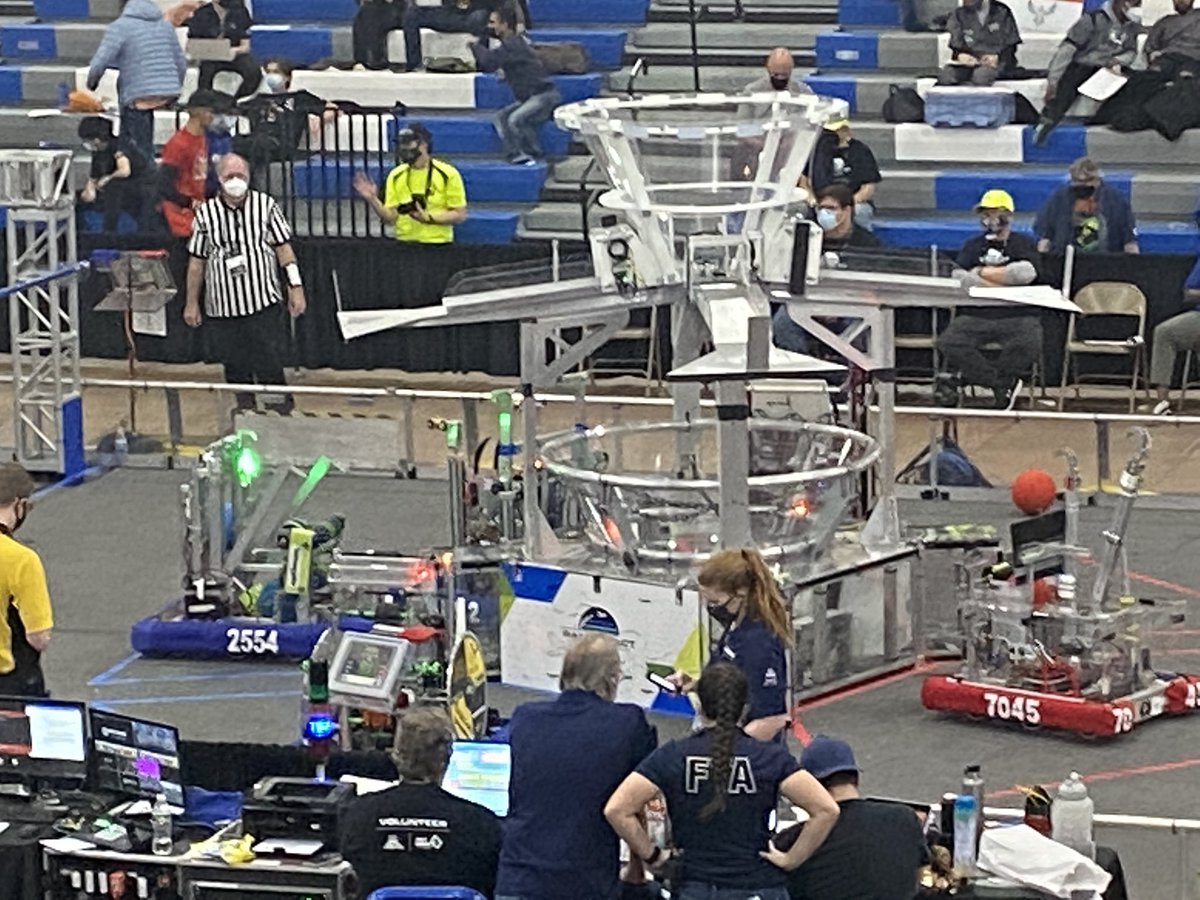 halpin_nicole's tweet photo. JPs robotics team had a successful weekend. Team 2554 won the judges award for innovation &amp; team member Nazmin Abbasi was selected as a semi-finalist for the prestigious Dean’s List Award. Nazmin will compete for the finals at the upcoming FIRST District Championships! WAY TO GO! https://t.co/LJBwsfDqyG