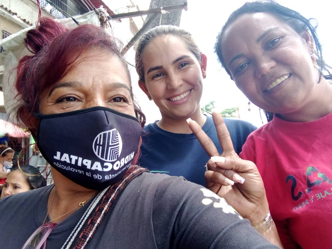 brippas's tweet photo. La brippas reunadas en masas de trabajo https://t.co/A1GwQCnjm3