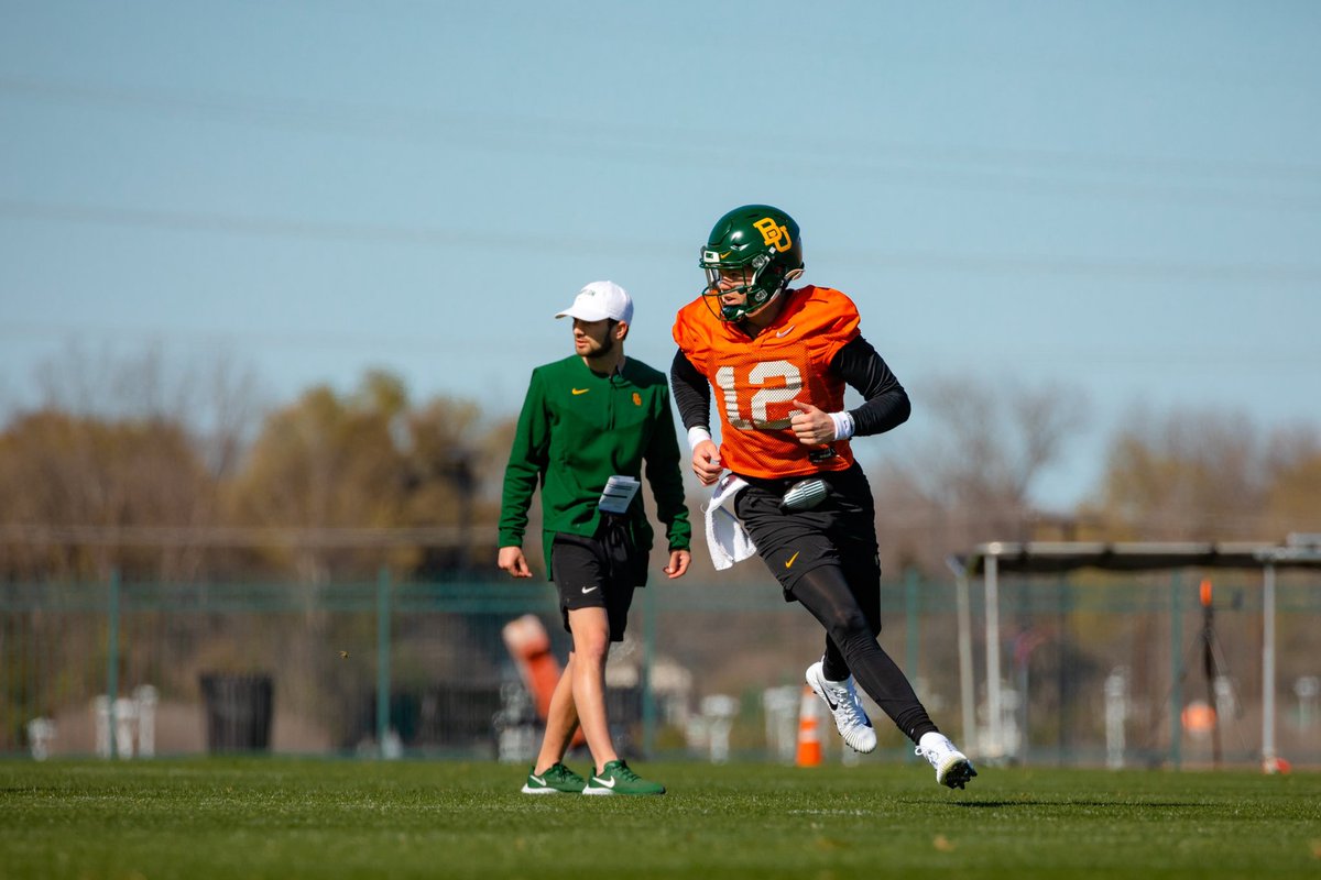 Rhett Holcomb tweet media