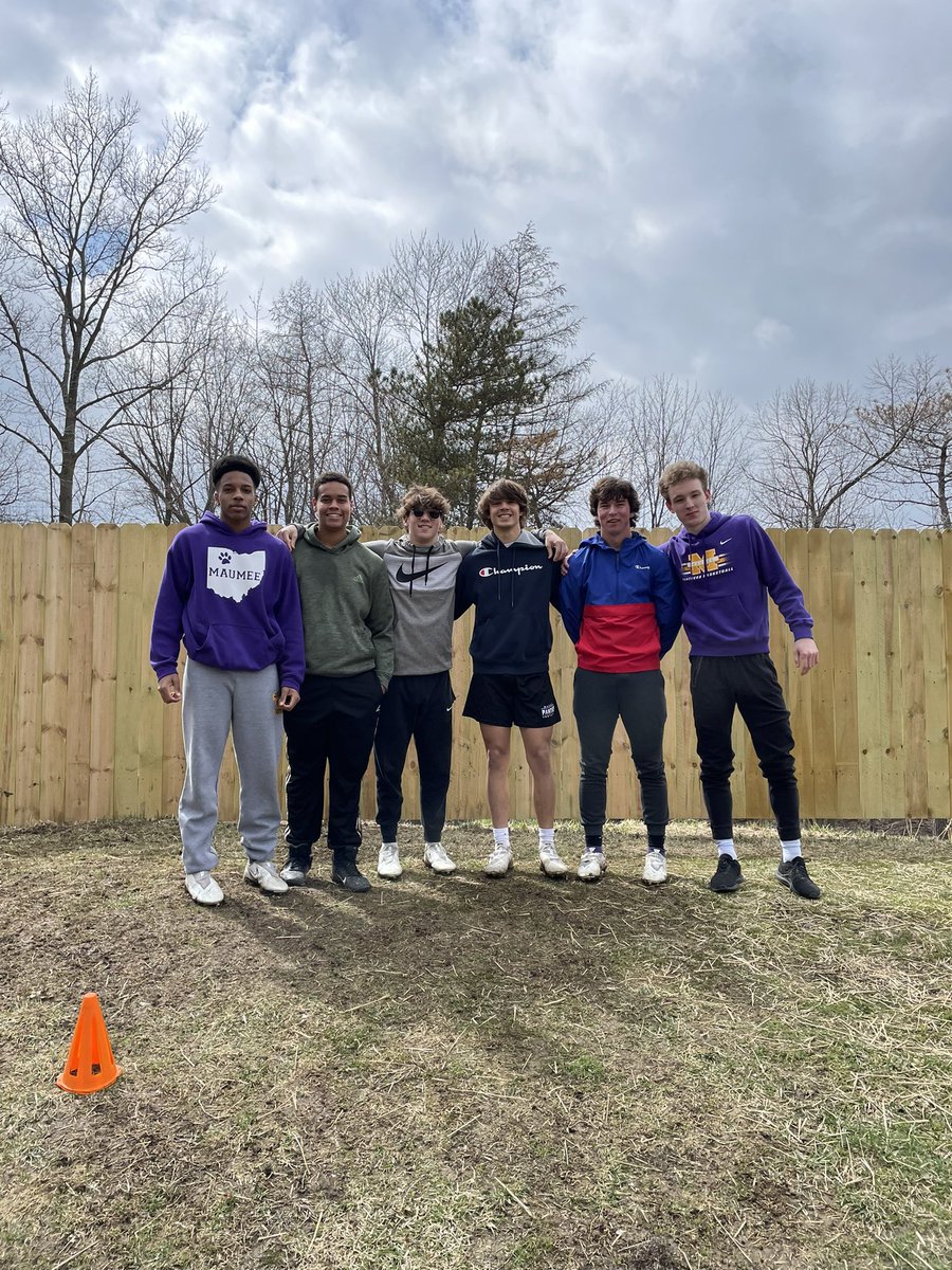 JNino1's tweet photo. @MaumeePantherFB got better today. #SidecutSunday for some Varsity guys and open field work for the Gateway group. https://t.co/nPqP1EcW2L
