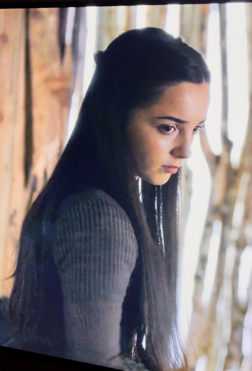 Malva’s look is so malevolent. She’s the devil!!! <a href="/Outlander_STARZ/">Outlander Universe</a>  <a href="/vlavla/">Vol</a> <a href="/jesssreynolds_/">Jessica Reynolds</a> #Outlander #outlanderatmidnight <a href="/SamHeughan/">Sam Heughan</a> <a href="/caitrionambalfe/">Caitríona Balfe</a>