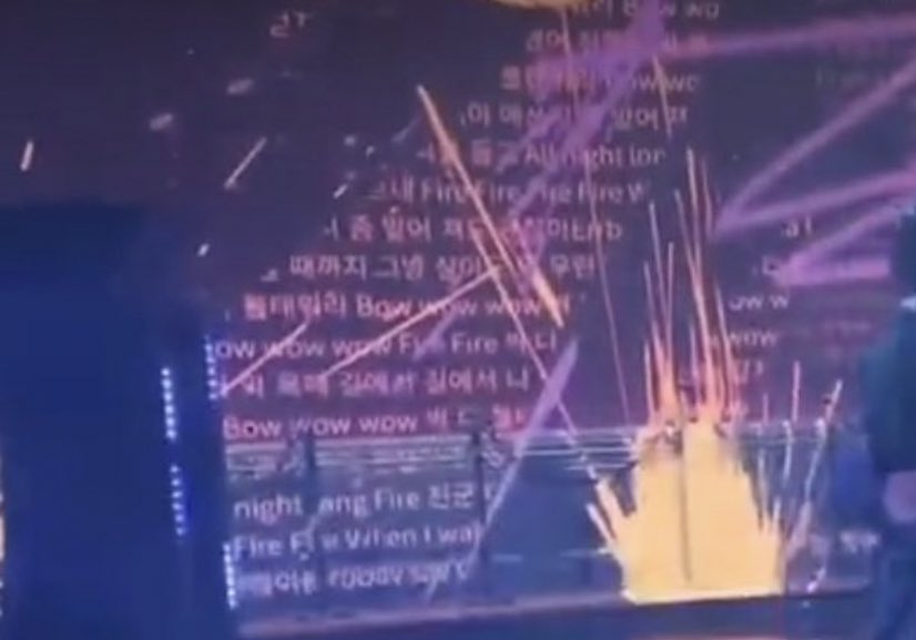 RT @jvnggkuk: THE BACKGROUND WITH FIRE LYRICS??? KOREAN LYRICS ON THE GRMMYS STAGE THIS IS SO SEXY https://t.co/ahaIfWFJs5