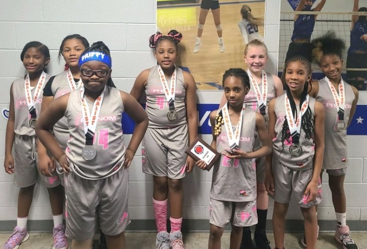 Congratulations to our Ohio Future Invitational 4th Grade Runner-Up, loosing by 1 in OT
#nodaysoff #bephenomenalorbeforgotten