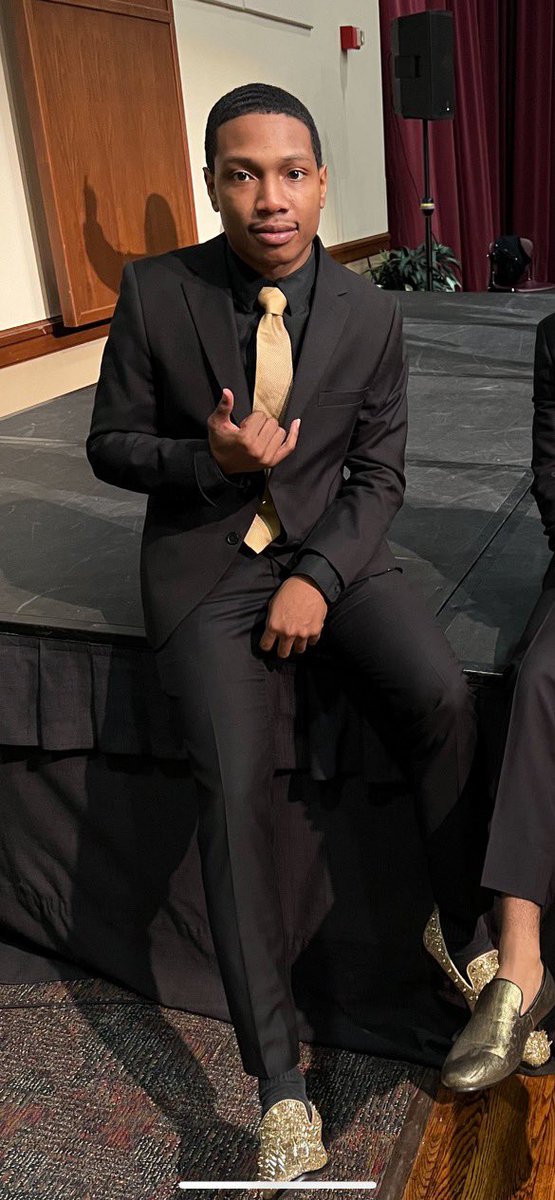 MEET THE CHAPTER:
President
Bro. Brian Marion 
S.S.4.K.O.T.R.L. Fall 21’
Senior
From Chicago, IL 
Business Administration Major 
#iPiFOREVER