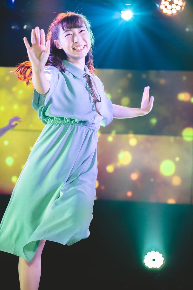 #きらめくサンシャインフラワー
 #白い天使
金曜、日曜とありがとうございました👼🏻🌼
 沢山の方々が応援しに来てくださって、生憎のお天気でも心がポカポカ大晴れでした☀️
いよいよラストウィークです。
思い残す事の無いようパフォーマンス頑張りますので最後までよろしくお願いいたします💓