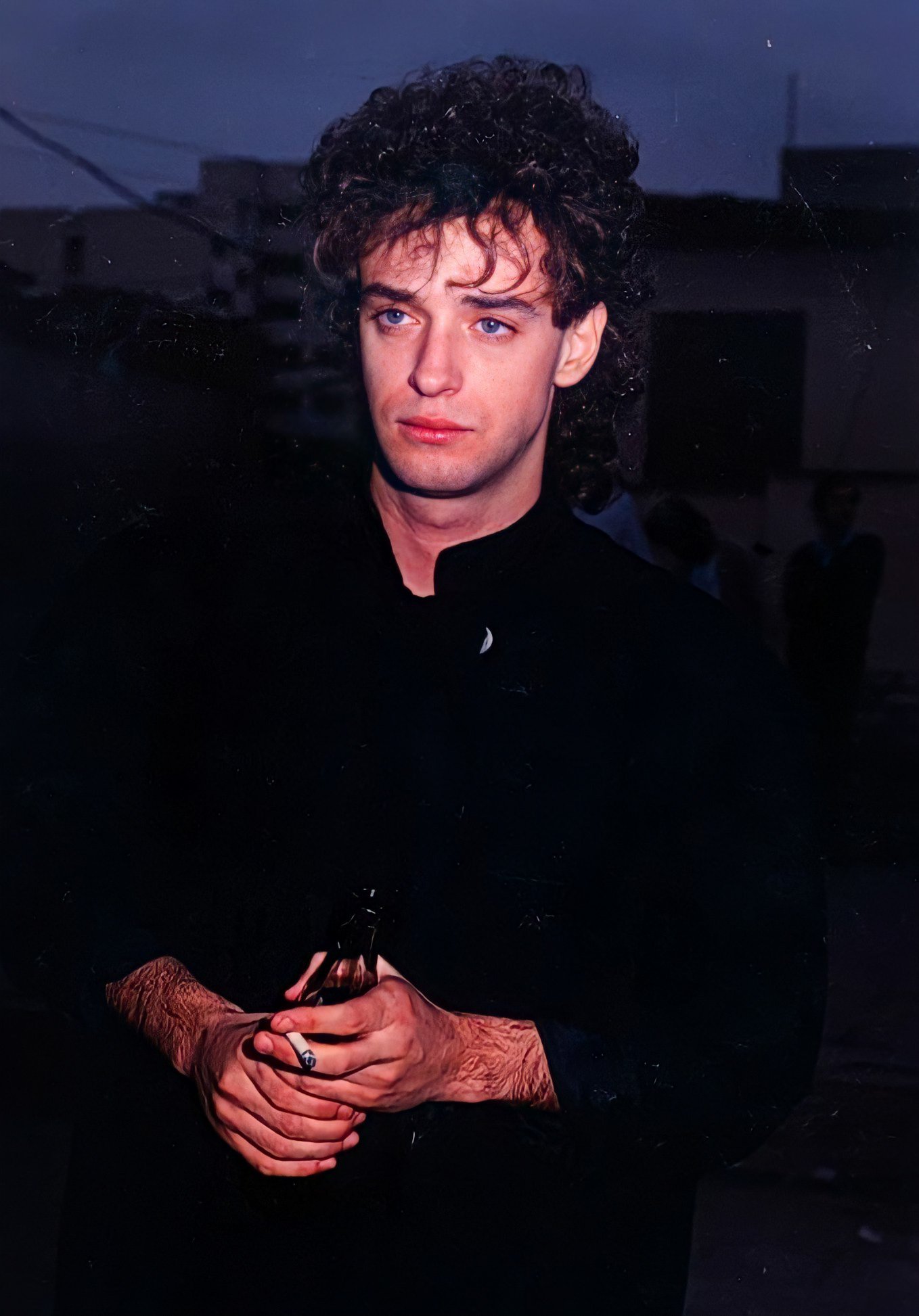 FPdhhhjX0AUWODg - Gustavo Cerati estrena disco