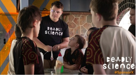 DeadlyScience's tweet photo. As @McLarenracing pulls out onto the track in Melbourne, our @DeadlyScience logo will be on the car. Join us in our mission to eliminate STEM poverty in Australia. Make a pledge during the #AusGP. #SponsorX #Smartsheet #LetsMakeThis Matterhttps://deadlyscience.org.au/donate/ https://t.co/0wmz8QkGJK