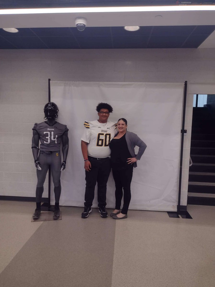 Christian Bundra tweet media