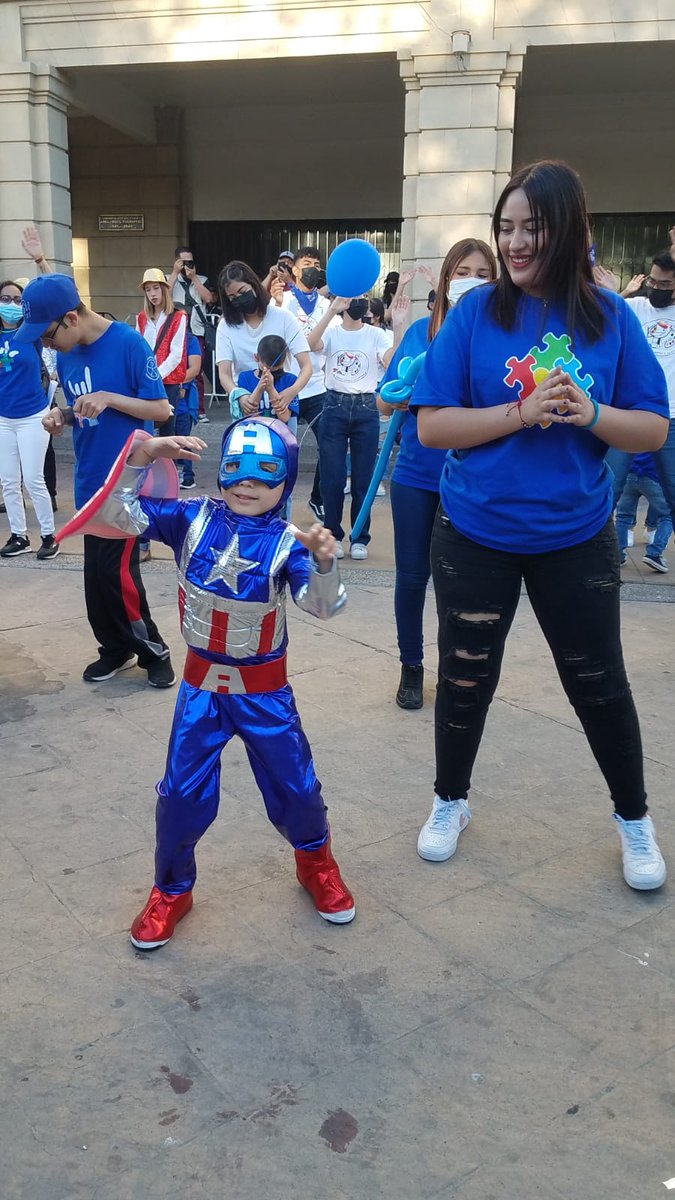 ElSolHermosillo's tweet photo. #Galería | Día Mundial de la Concientización sobre el Autismo en la plaza Zaragoza, en @ViactivaHMO celebran con el Festival Inclusivo 🎉 https://t.co/SV2LyeIqEz