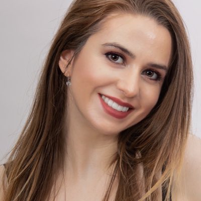 EmilyBoyeronX's tweet photo. #NewProfilePic #newbio https://t.co/Z2V88zFXDj