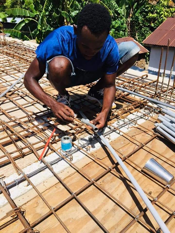 LorgeatRomario's tweet photo. #Électricien installation domestique et Installation #Batri #Pano. https://t.co/JS8VOSYGEJ