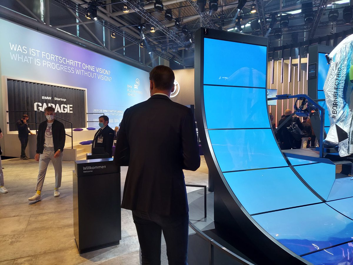 MurphysLedSigns's tweet photo. IAA Munich, Germany. September 2021. Install, setup and service. #IAA #ledservice #Munich https://t.co/00Yxbiah8q