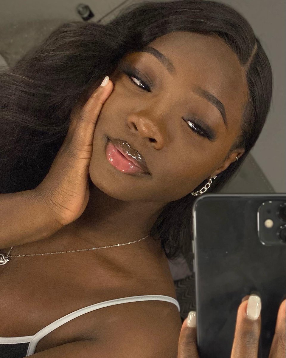 darklikevanilla🇬🇭🏴 tweet media