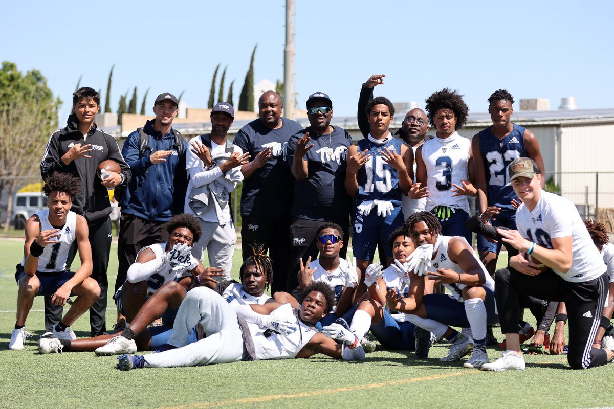 TedTorresPhoto's tweet image. Congratulations to TMP Mafia Legacy on winning the 2022 Team SWAG "Catch the Fade" 7 on 7 Tournament in Merced, CA.  

@SWAG_merco @CoachTTMP @TMPMafia @TMPMafia7v7 #teamswag #swag #7on7 #catchthefade #2022catchthefade #champions #studentswithaspiringgoals #merced #tedtorresphoto