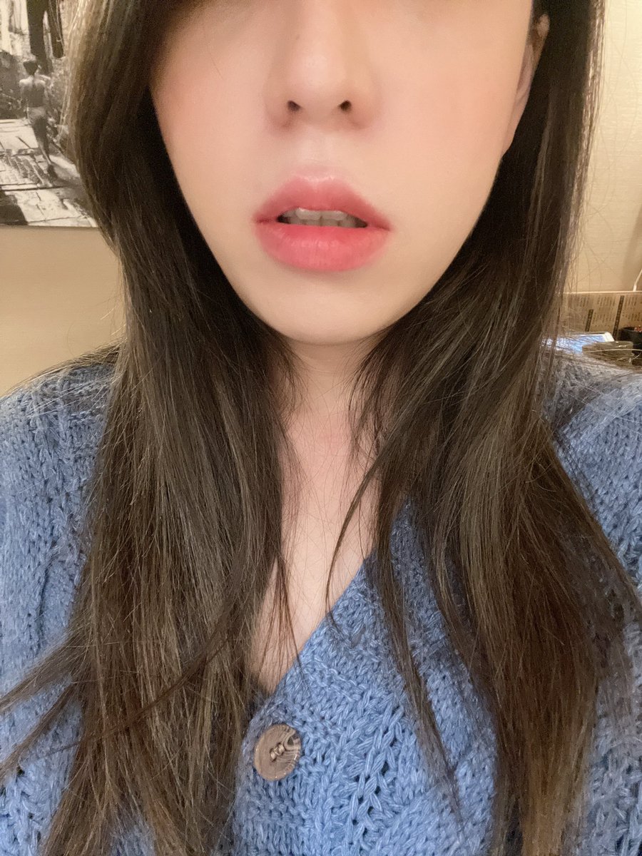 吃麻辣鍋吃到👄好腫 https://t.co/xOV03lu7ZJ