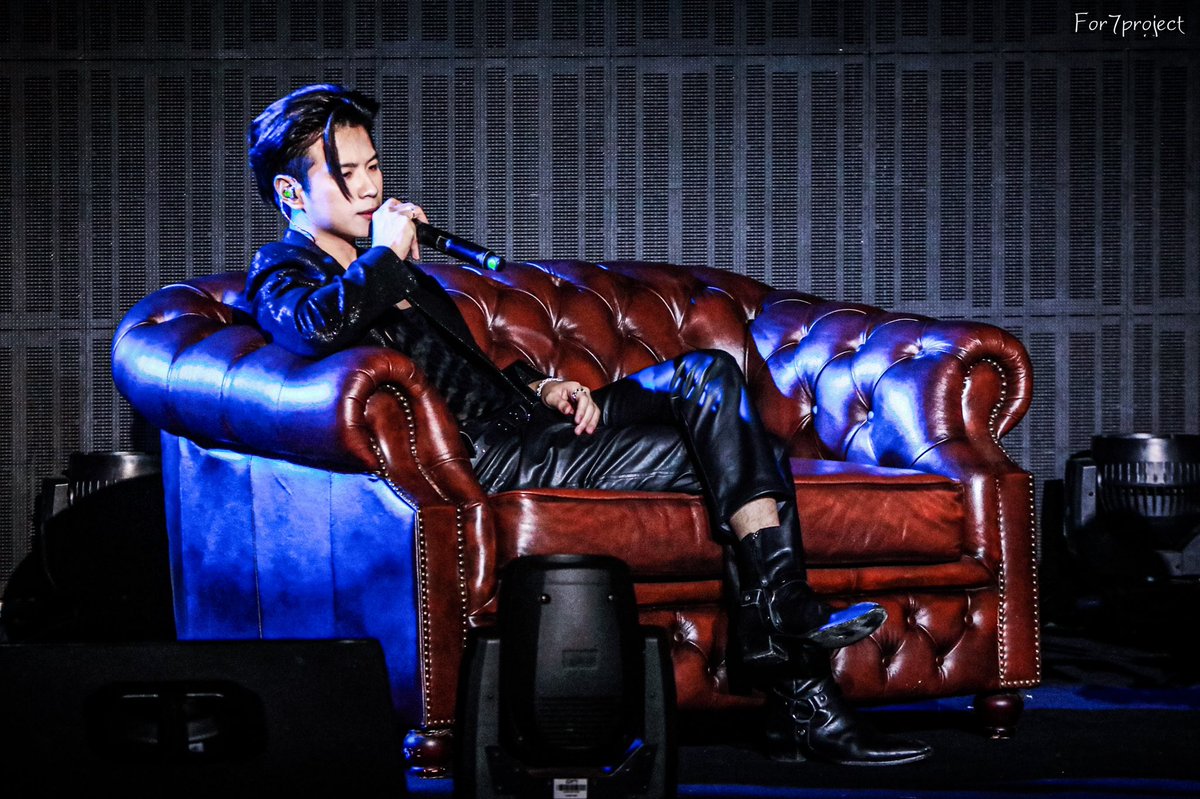 for7project's tweet photo. — เท่มากกกก โฮรรรร 🥀🖤

#7ProjectFanmeeting2022
#คนของแปลน #PlanRathavit https://t.co/pkrdyiZbDX