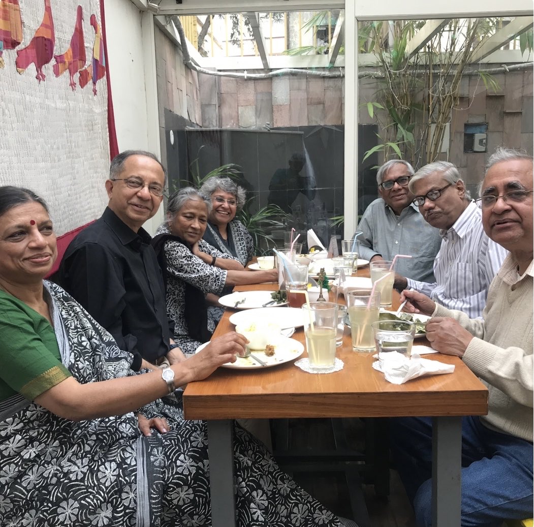 kaushikcbasu's tweet photo. Memories of Kolkata, Hindustan Park. With Alaka, Naila, Ashwini, Bhaskar, Puru and Ranjan. https://t.co/AVALEIymSJ