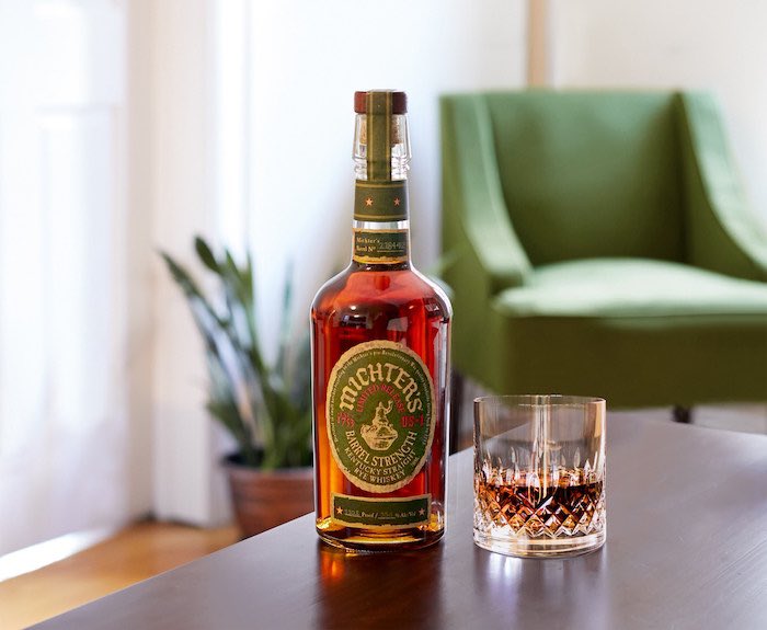 spidermynova's tweet photo. Attempted my first “dry month” recently in March. Slipped up 3x, so I added three days (April 1st-3rd.) I’ve made the executive decision that I’m gonna just forget about the last two hours.
Here’s to the first (good) drink of April! As always, not my photo 🥃 #currentlydrinking https://t.co/Hm0zbIXNCa