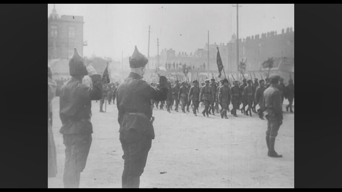 TropTotTropTard's tweet photo. Y finalmente apareció Istoriya Grazhdanskoy Voyny aka The History of the Civil War (con subtítulos en portugués para los intertítulos rusos)
 https://t.co/H0OcVn9HOO https://t.co/oys1UCJreo