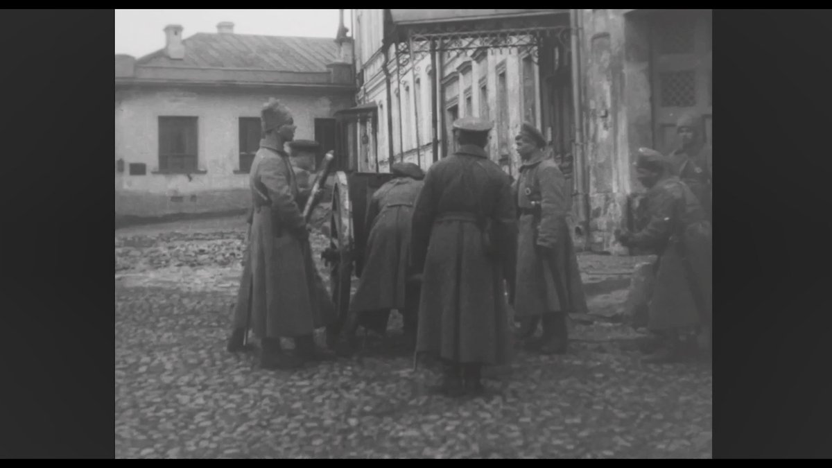 TropTotTropTard's tweet photo. Y finalmente apareció Istoriya Grazhdanskoy Voyny aka The History of the Civil War (con subtítulos en portugués para los intertítulos rusos)
 https://t.co/H0OcVn9HOO https://t.co/oys1UCJreo