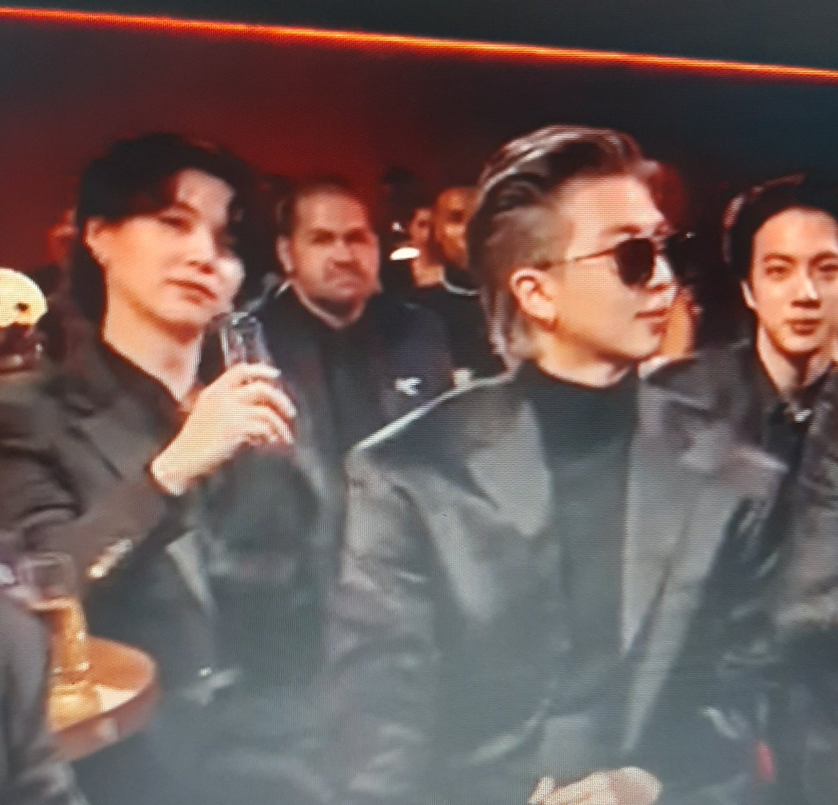 darinamgi's tweet photo. Yoongi is just there sipping his champagne looking hot and just vibing https://t.co/2F6CaX5X77
