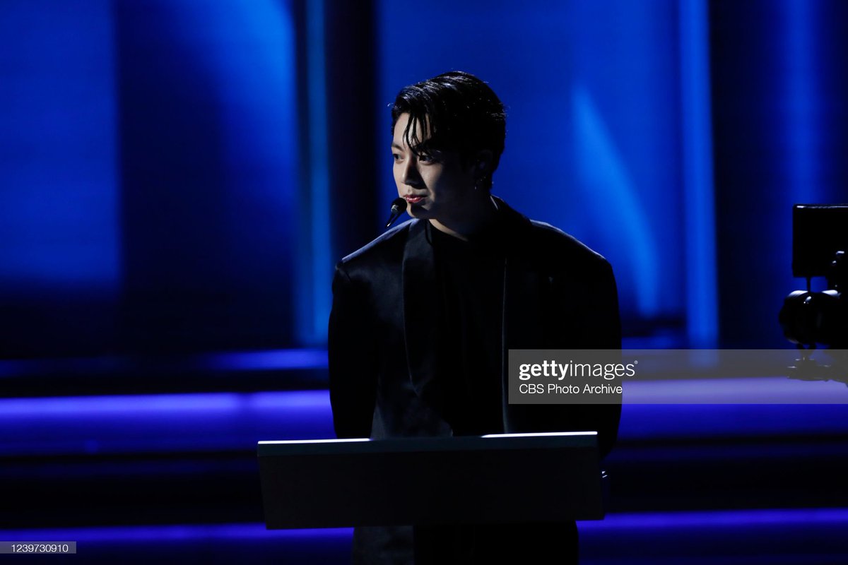 BTSdailyinfo's tweet photo. [PHOTOS] 220404 @BTS_twt 

BTS performs onstage during the 64th Annual GRAMMY Awards (via gettyimages) 

#BTS #방탄소년단 #RM #JIMIN #JUNGKOOK https://t.co/eiNSSvfRL2
