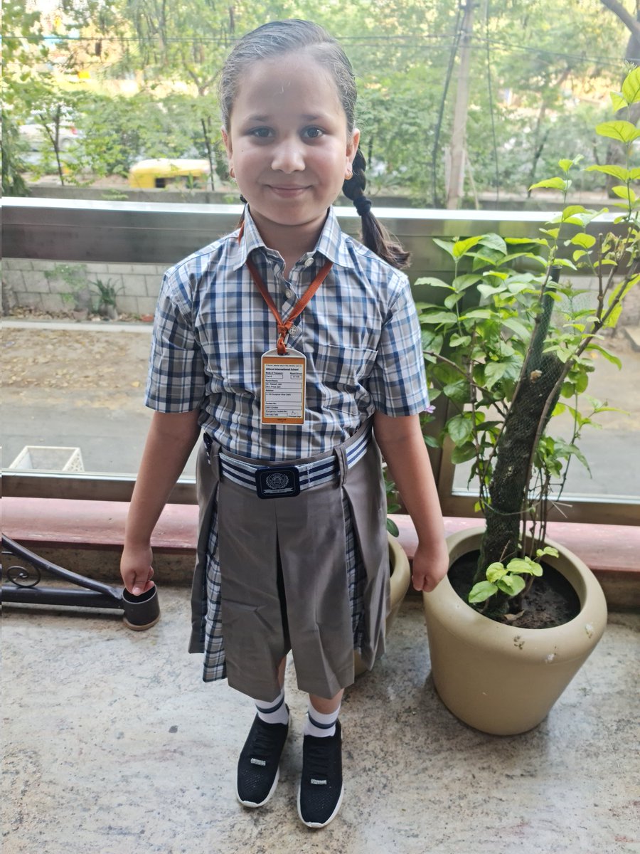 PriyaJa10254402's tweet photo. #schools #Offline #offlineschool ready for the offline schools.. @ashokkp @y_sanjay @KavitaS2003 @sunita_rajiv @pntduggal @gupta_anju9 @AhlconIntl https://t.co/AZU54DNzua