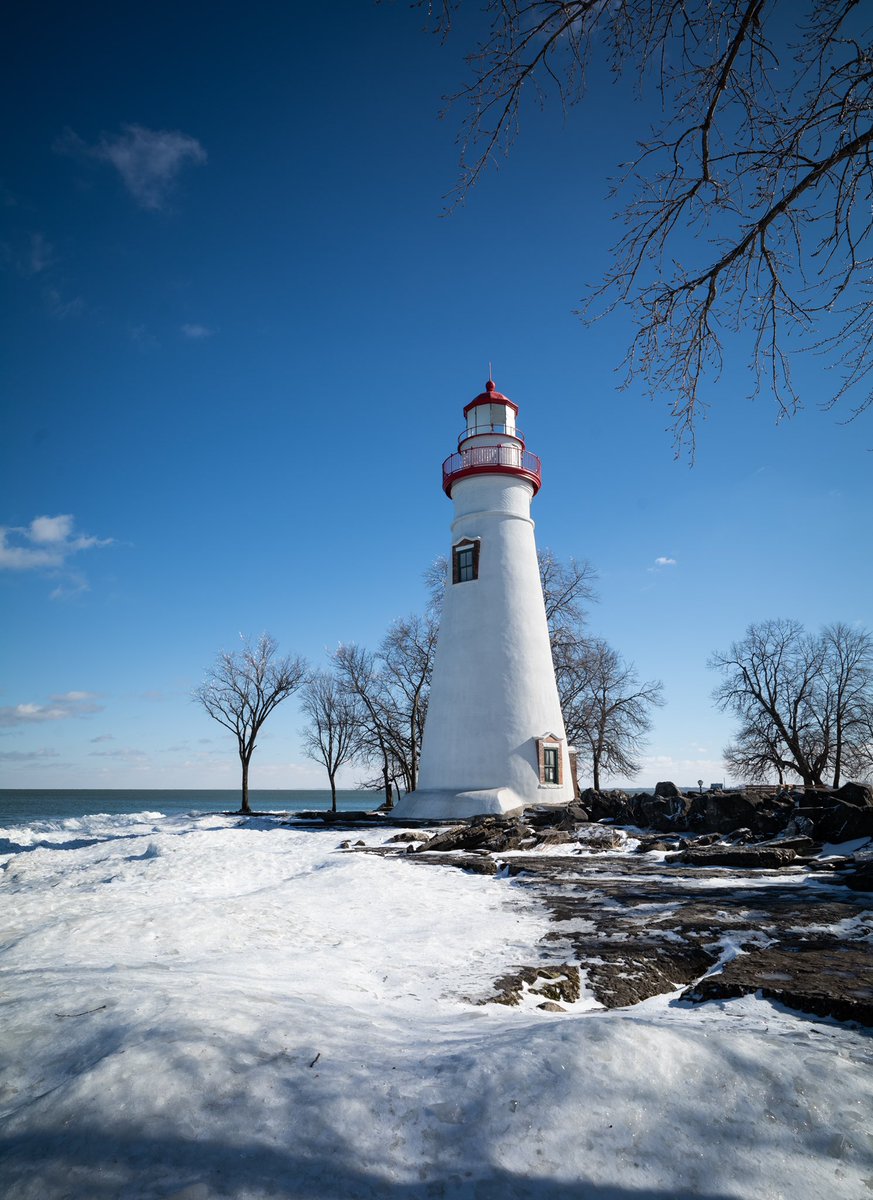 Time to clear out some of the winter stock - a February afternoon at Marblehead Lighthouse