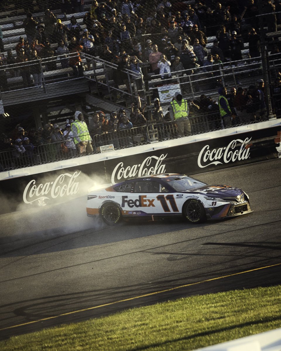 dennyhamlin's tweet photo. Today was a good day. #TeamToyota https://t.co/juKp2v5Rfc
