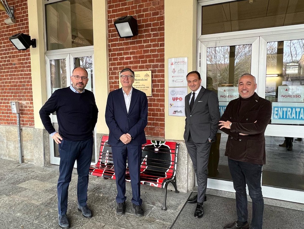 AgenziaGr's tweet photo. PROGETTO UNIVERSITÀ AD ASTI La settimana degli amministratori regionali del Piemonte incomincia ad Asti con un caffè per parlare di università. Campus, recupero del patrimonio immobiliare al centro del dialogo fra Cirio e Carosso con il presidente Sacco e il sindaco della città. https://t.co/7GZR6zYlIe