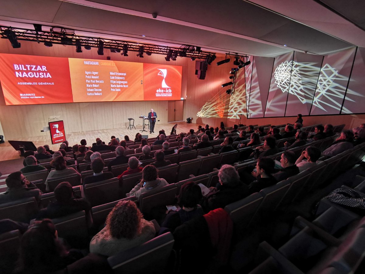 icb_info's tweet photo. L'assemblée générale 2022 de l'ICB s'est déroulée samedi dernier au @LeconnecteurBTZ. Le rapport d'activité et les comptes 2021 y ont été approuvés et les membres du collège des acteurs culturels renouvellés
ℹ️ https://t.co/YQcp4KMZYW
#euskara #basque #culturebasque #paysbasque https://t.co/2uQBUo3iNt