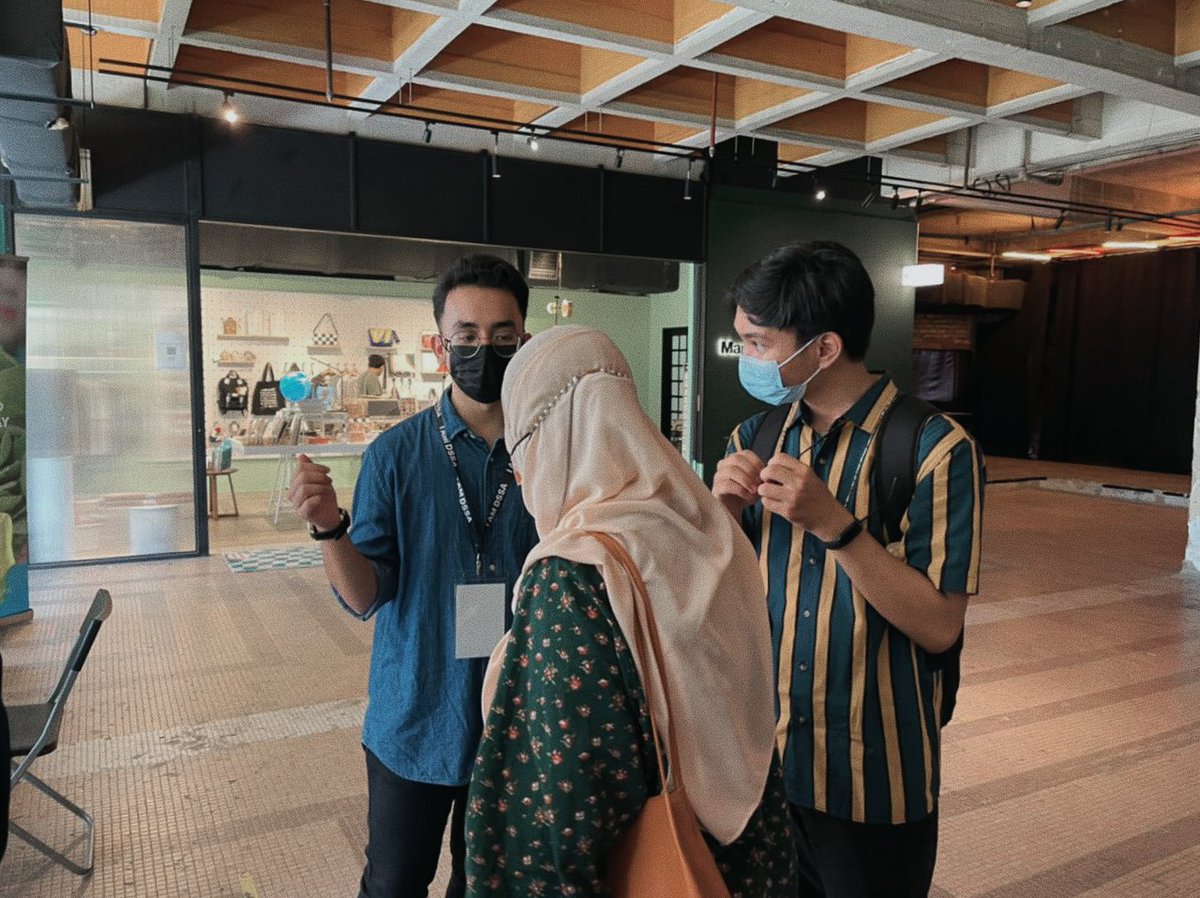 Last weekend, our team were invited to the 'I Am DSSA' screening event and charity drive at Rex KL. We had the opportunity to open a booth and highlight our objective to the audiences. ☺️

Thank you to everyone who took their time to stop by our booth and support our causes.