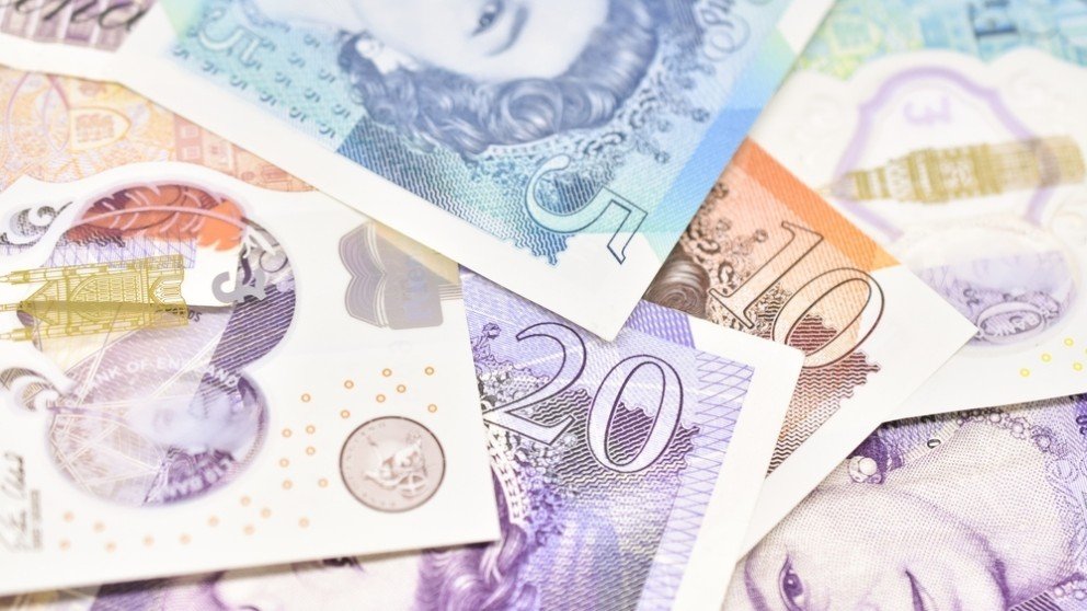 MoneySavingExp's tweet photo. Find your new take-home pay after the TWO big national insurance changes. The rate rises in April mean you pay more, but then the threshold rises in July means you pay less. Our calculator has been updated, so you can see how it balances out for you

https://t.co/TsL4Kl4b1I https://t.co/0Y1BLoANmJ
