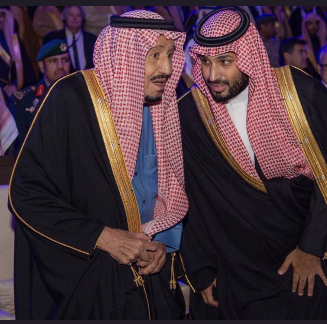 No0orah_1472's tweet photo. #انقذنا_ياولي_العهد
#انقذنا_ياولي_العهد

  لازال الشعب السعودي يطالب الملك وولي العهد برجوع التعليم السابق وإلغاء الفصل الثالث 
لرفع صوتكم والليلة يجي قرار 🤍 https://t.co/7NLBBHxC5n