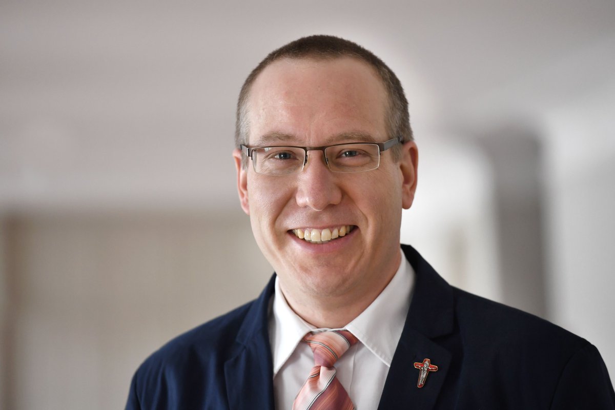 Regens P. Raffael Rieger ist von der Gemeinschaft der Schönstatt-Patres zum Provinzial einer neuen europäischen Provinz gewählt wurde, das bedeutet Abschied vom Regensamt im Oktober. Mehr: bistum-stgallen.ch 
#bistumsg #bistumstgallen #regens #Schönstatt #schönstattpatres