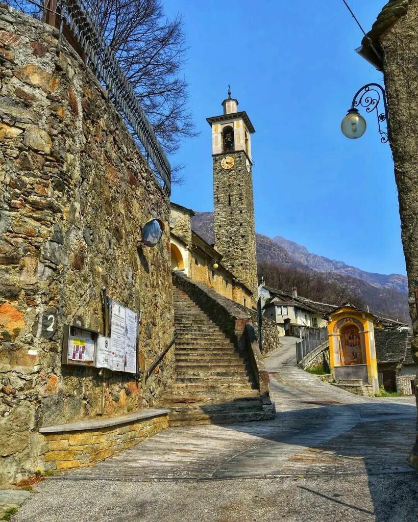 ig_piemonte's tweet photo. presenta 
Premosello Chiovenda, frazione di
📍#Colloro 
AUTORE @mikicrose71
LOCAL MANAGER @ossola_in_cammino
TAG #igverbania #verbania #ig_verbania 
MAIL piemonte@igworldclub.it
SOCIAL
• https://t.co/e3pQ6zcRUA
• Twitter @ig_piemonte
HUB @igwor… https://t.co/RHLSbPrO1H https://t.co/cBHsvTlA0X