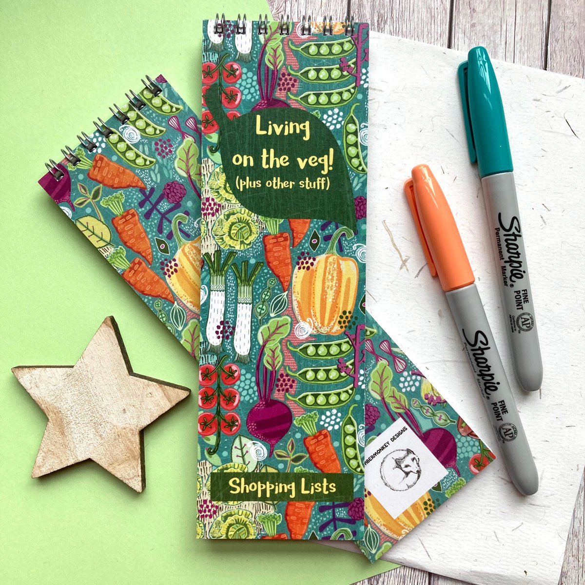 buck_lj's tweet photo. Shopping List Notepad, Living Life on the Veg, list pad, memo pad, vegetarian pun, kitchen jotter, grocery list, gift for Mum, Secret Santa. https://t.co/MJBLX2M9Uf #Slumbermonkey #Etsy #PocketNotebook https://t.co/7qwOyLbxU0