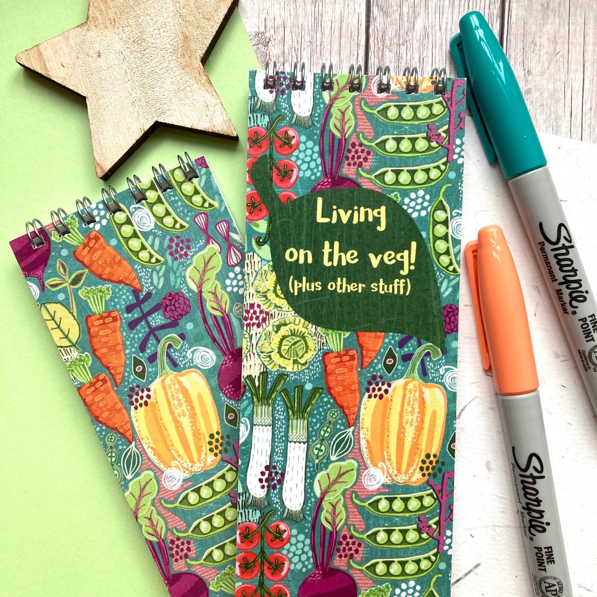 buck_lj's tweet photo. Shopping List Notepad, Living Life on the Veg, list pad, memo pad, vegetarian pun, kitchen jotter, grocery list, gift for Mum, Secret Santa. https://t.co/MJBLX2M9Uf #Slumbermonkey #Etsy #PocketNotebook https://t.co/7qwOyLbxU0