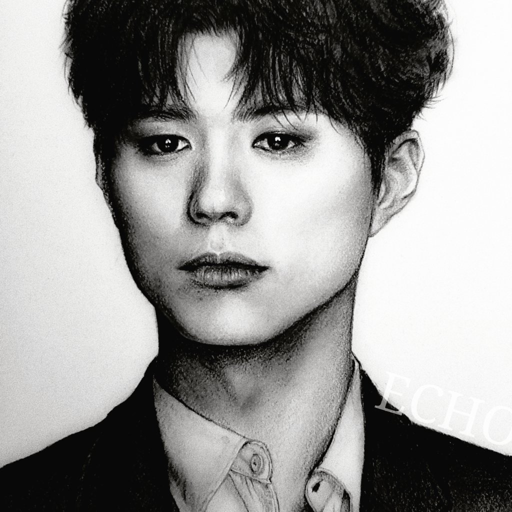 echo85766384's tweet photo. @BOGUMMY Sometimes monochrome tells us more ...⚫⚪✍️❤️ https://t.co/WgNMo01I0T