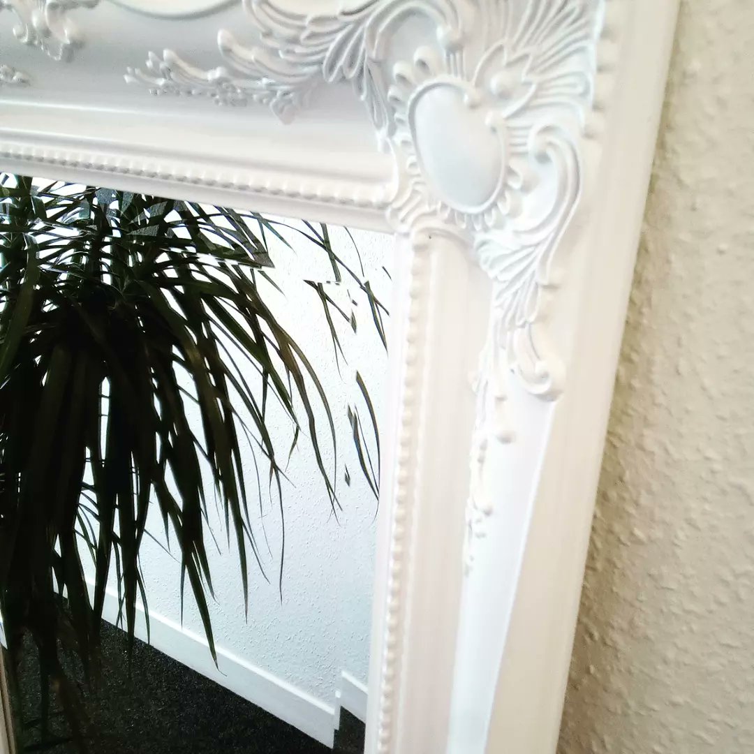 visitgallery27's tweet photo. Standing mirrors ❤️ 
We've got some 👍
Beautiful and ornate 👌

Now available at Gallery27 @visitgallery27 https://t.co/ghujZgKfx8
