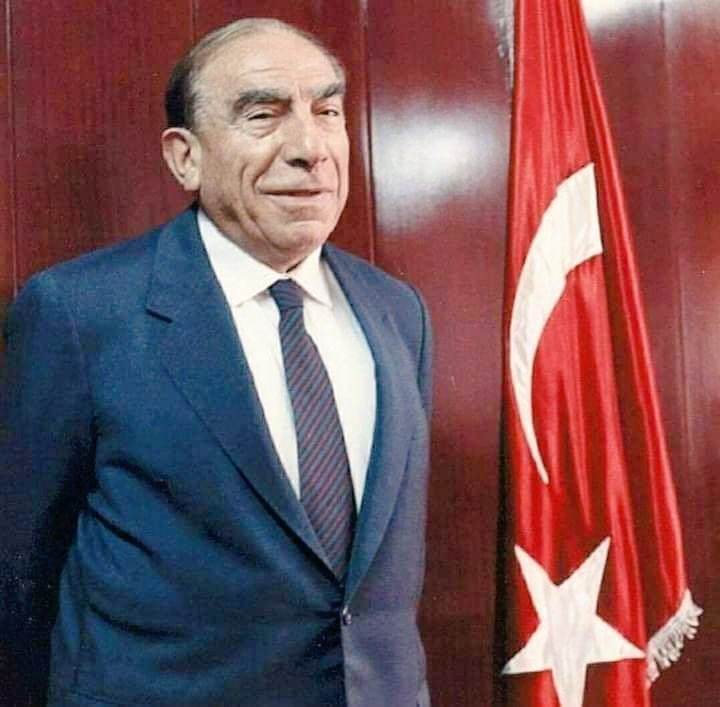 MHP Kurucu Genel Başkanı Merhum Alparslan Türkeş'i ebediyete irtihalinin yıl dönümünde rahmet ve minnetle anıyoruz. 

Ruhu şad, mekanı Cennet olsun.

#AlparslanTürkeş