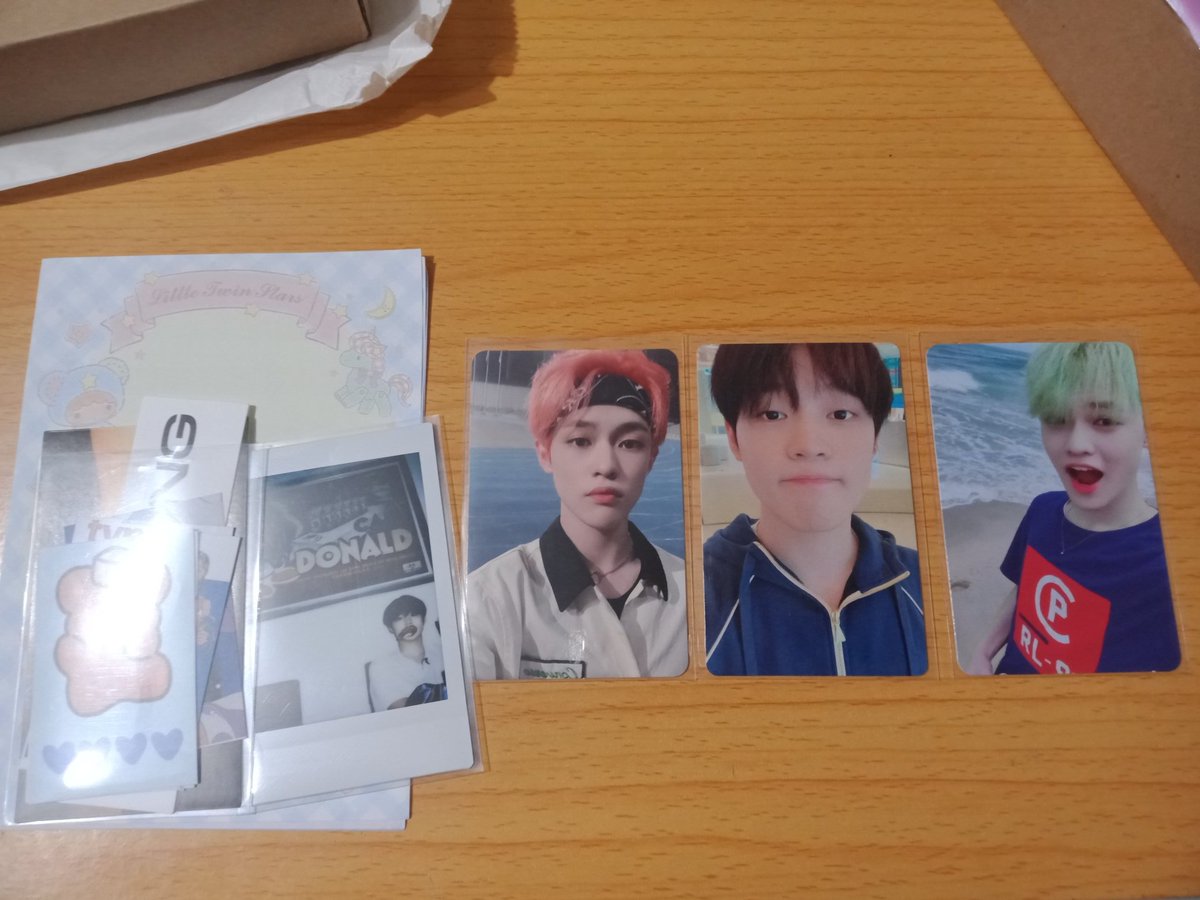 czcarts's tweet photo. . . . ꒰ #czmails • #llemeowsproofs꒱

hi! lele arrived safely, grabe yung sparks lalo na nung pola huhu i believe nasa freebies ang sparks ?! kemie pero thank you for letting me adopt these pcs. super cutie rin ng packaging, 'til nextime 🫶🏻 https://t.co/ThaUAJKwwt