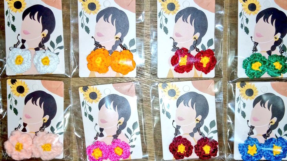 DearKnots's tweet photo. We still couldn't get over these cuties. 💕
That's why #DearKnotsPH is planning to make more of these. What color combinations should we add? 🙂

#crochet #crocheter #crochetbusiness #crochetedearrings #Crocheting https://t.co/g0ybLyTJte