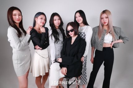itsbulkangnancy's tweet photo. #MOMOLAND StarNews Photos [a thread]

#모모랜드 @MMLD_Official https://t.co/3iAN1ddft1
